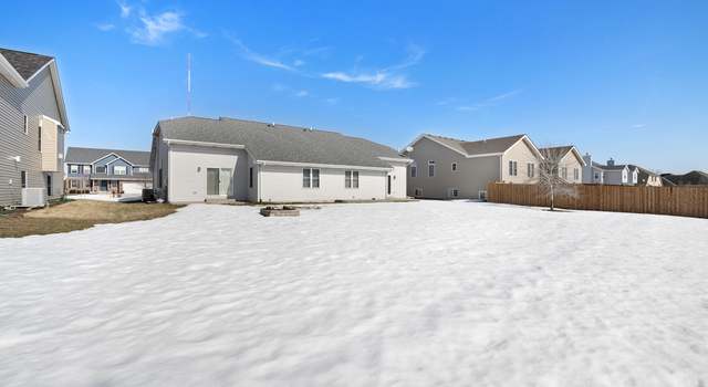 Photo of 27263 W Deer Hollow Ln, Channahon, IL 60410