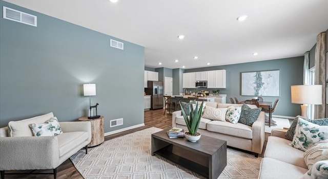 Photo of 7600 Honeysuckle Ln, Joliet, IL 60431