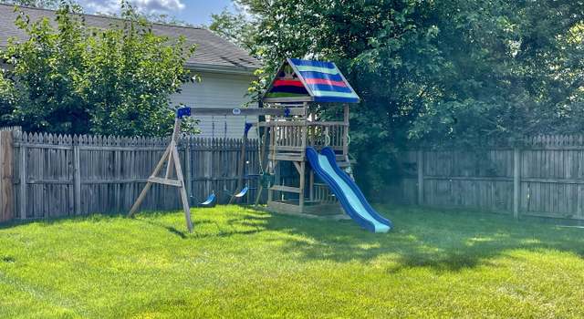 Photo of 831 Bradley Ave, Matteson, IL 60443