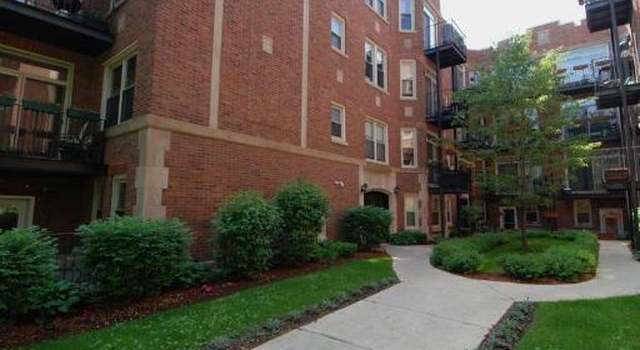 Photo of 1645 W Pratt Blvd Unit 2B, Chicago, IL 60626