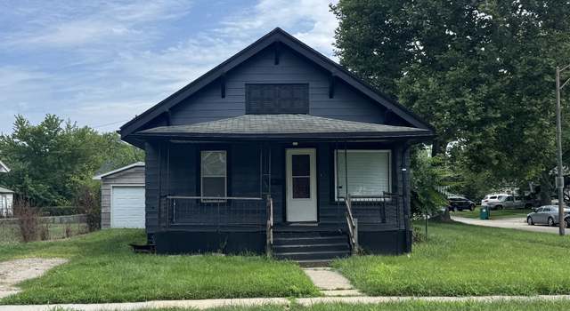 Photo of 1102 N 6th St, Champaign, IL 61820