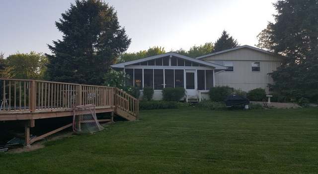 Photo of 3516 Chelmsford Dr, Spring Grove, IL 60081