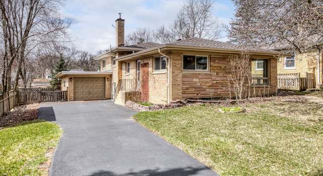 Photo of 110 S Forest Ave, Palatine, IL 60074