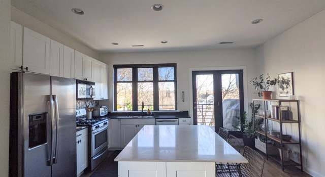 Photo of 2836 N Southport Ave Unit C, Chicago, IL 60657
