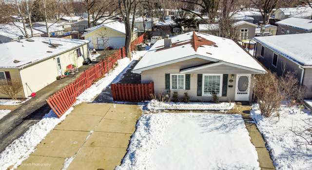 Photo of 33 N Fairlawn Ave, Mundelein, IL 60060