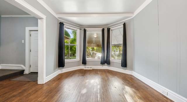Photo of 6945 S Eberhart Ave, Chicago, IL 60637