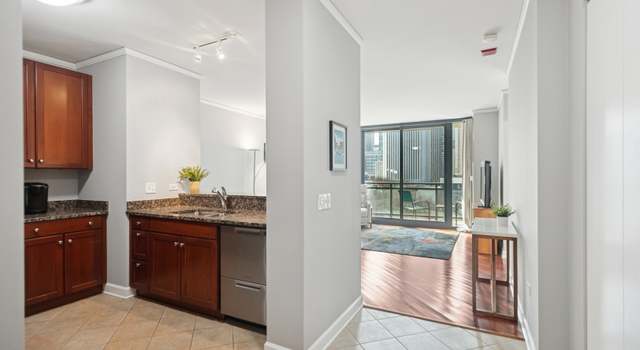 Photo of 201 N Westshore Dr #903, Chicago, IL 60601