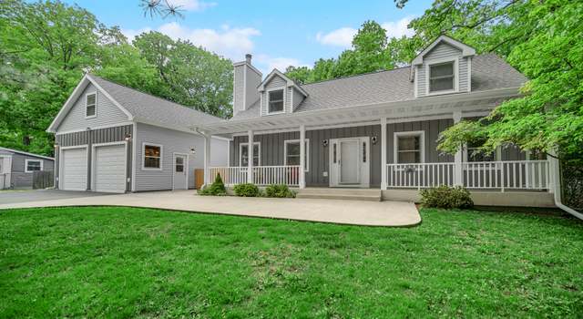 Photo of 11576 W Half Day Rd, Deerfield, IL 60015