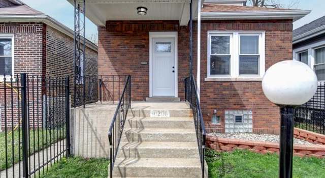 Photo of 10206 S Bensley Ave, Chicago, IL 60617