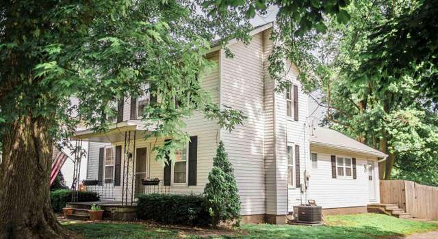 Photo of 129 E High, Mendon, IL 62351