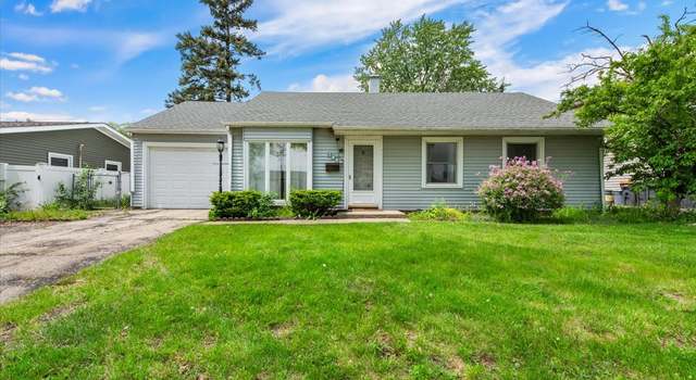 Photo of 706 Parkside Cir, Streamwood, IL 60107