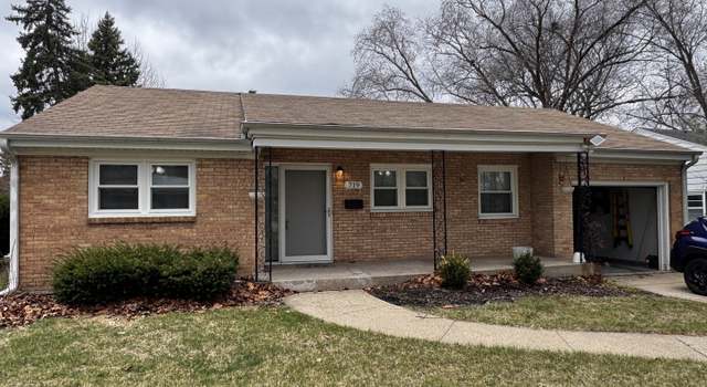 Photo of 719 Emerson Dr, Rockford, IL 61108