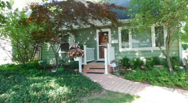 Photo of 711 Glendale Ave, Rockford, IL 61108