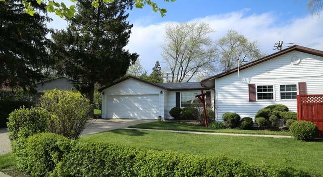 Photo of 200 E Streamwood Blvd, Streamwood, IL 60107