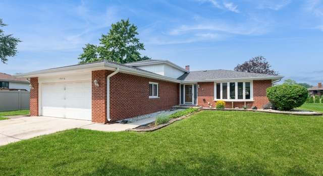 Photo of 15316 Woodmar Dr, Orland Park, IL 60462