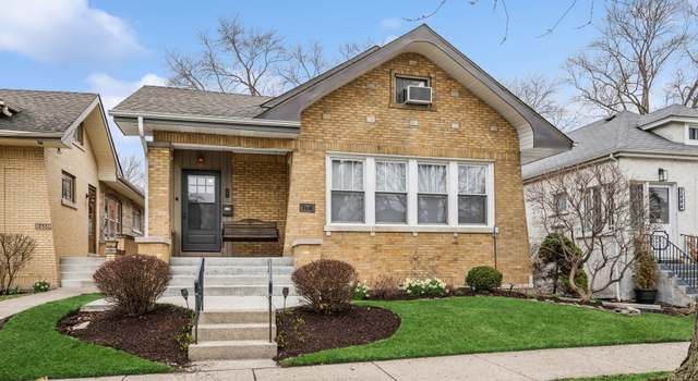 Photo of 2448 W Coyle Ave, Chicago, IL 60645