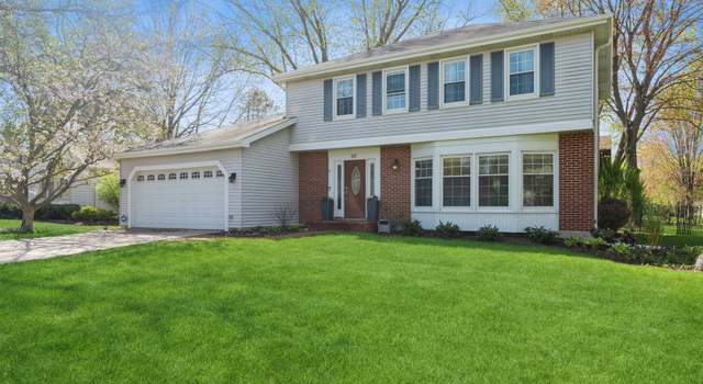 Photo of 611 Fairlawn Ave, Libertyville, IL 60048