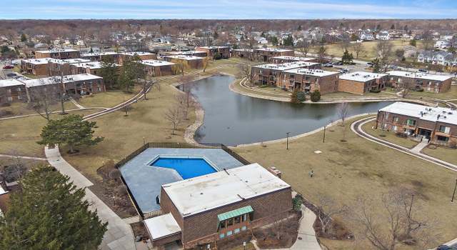 Photo of 625 Derry Ct Unit 1C, Schaumburg, IL 60193