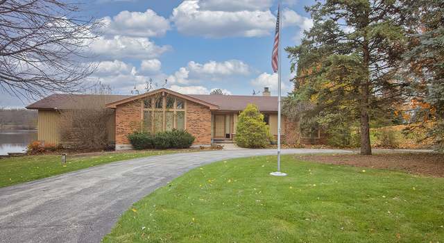 Photo of 33525 N Christa Dr, Ingleside, IL 60041