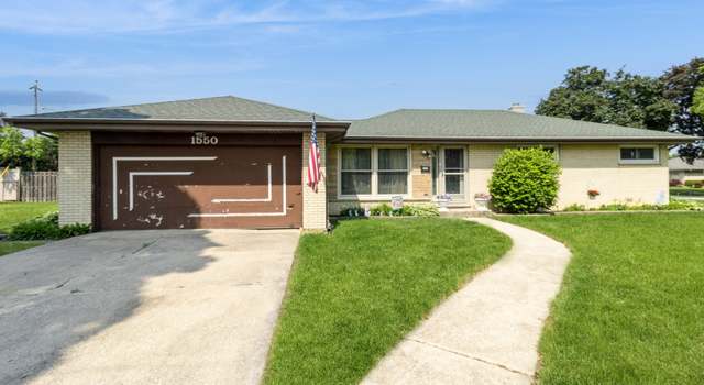 Photo of 1550 Marshall Dr, Des Plaines, IL 60018