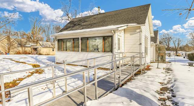Photo of 234 N Missouri St, Atwood, IL 61913