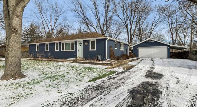 Photo of 20871 N Dogwood St, Deerfield, IL 60015