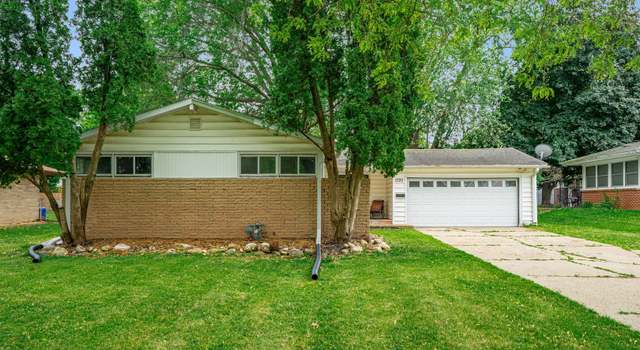 Photo of 1720 Belmont Blvd, Rockford, IL 61103
