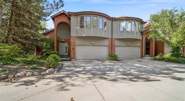 Photo of 3305 Old Glenview Rd Unit A, Wilmette, IL 60091