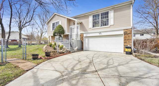 Photo of 16 Plum Tree Ct, Streamwood, IL 60107
