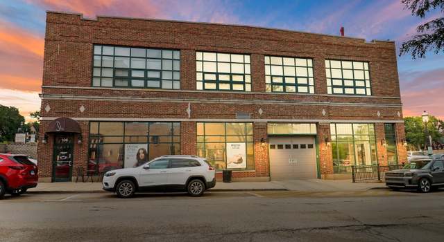 Photo of 110 N 2nd St #4, West Dundee, IL 60118