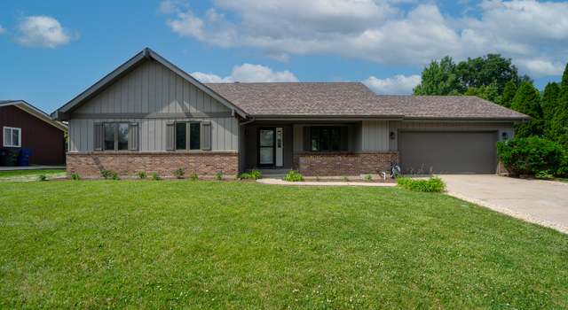 Photo of 131 Heritage Dr, Minooka, IL 60447