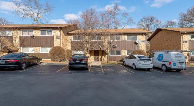 Photo of 2212 Arbor Cir #1, Downers Grove, IL 60515