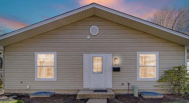 Photo of 1344 Woodcutter Ln Unit A, Wheaton, IL 60189