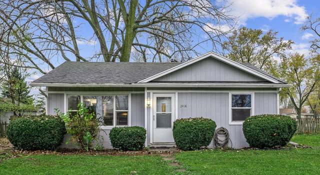 Photo of 2418 Emlong St, Joliet, IL 60435