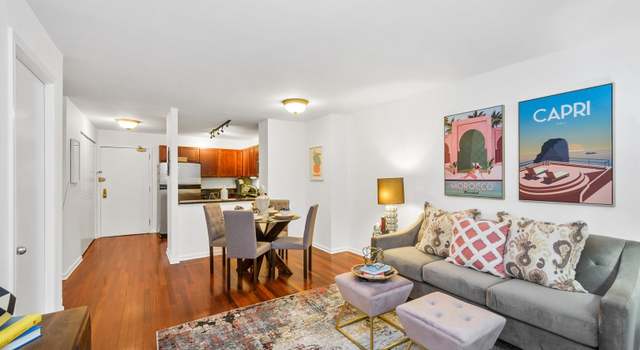 Photo of 222 E Pearson St #707, Chicago, IL 60611