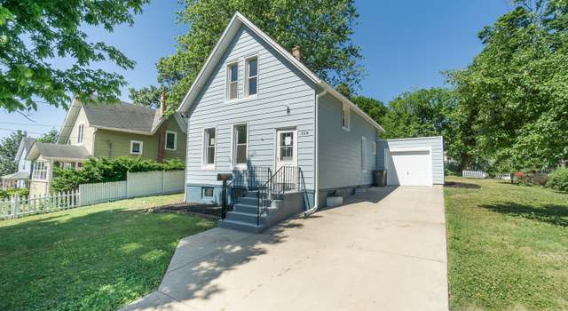 Photo of 328 Silver St, Elgin, IL 60123