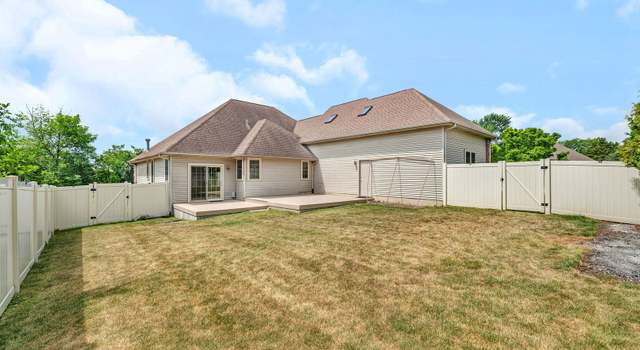 Photo of 1824 Mia Dr, Crest Hill, IL 60403