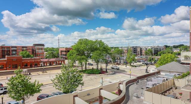 Photo of 965 Rogers St #406, Downers Grove, IL 60515