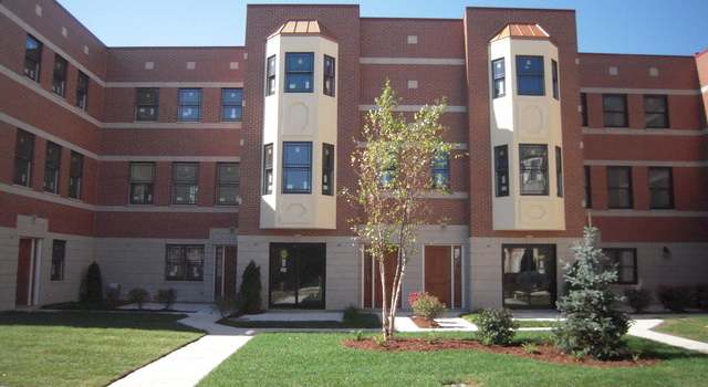 Photo of 2340 W Adams St #39, Chicago, IL 60612