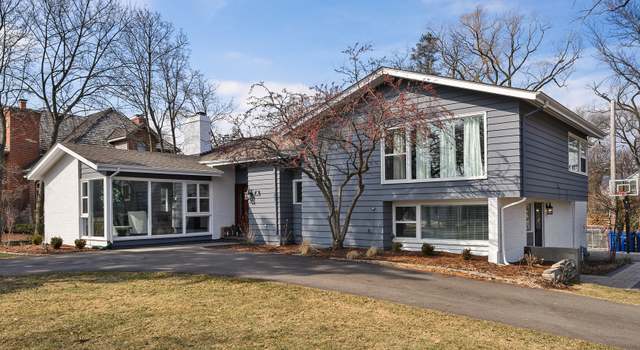 Photo of 38 Park Ln, Golf, IL 60029