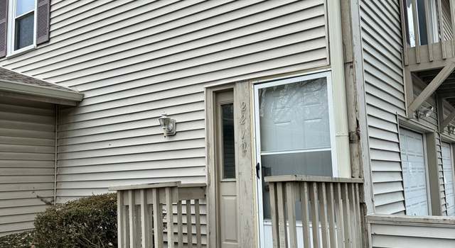 Photo of 221 Cherokee Dr Unit D, Bolingbrook, IL 60440