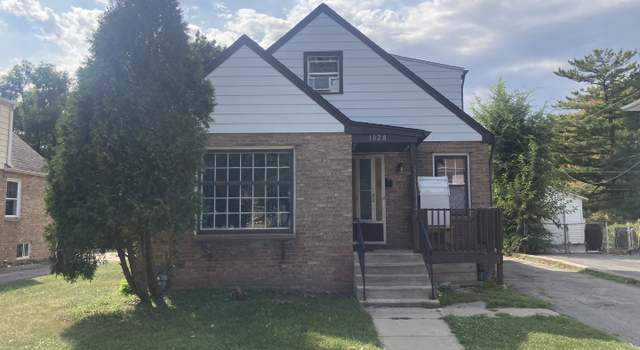 Photo of 1028 Westmoreland Ave, Waukegan, IL 60085