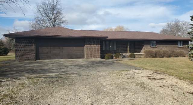 Photo of 439 E Lincoln Ave, Onarga, IL 60955