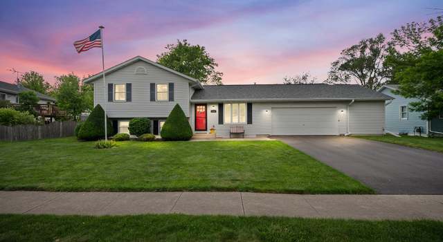Photo of 175 N Dogwood St, Cortland, IL 60112