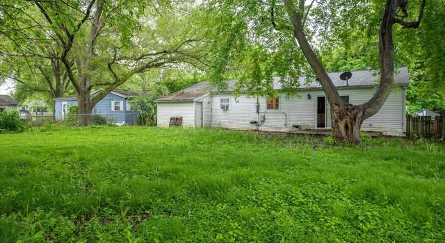 Photo of 1404 Dobbins Dr, Champaign, IL 61821