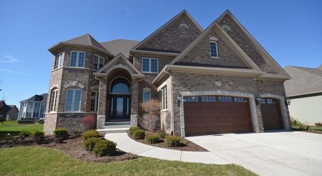 Photo of 1004 Caroline Ct, Naperville, IL 60565