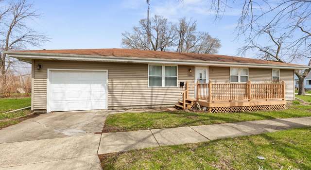 Photo of 2205 W Hickory St, Kankakee, IL 60901