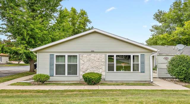 Photo of 3200 W Carthage Dr #3, Freeport, IL 61032