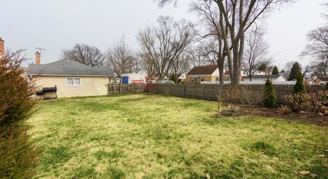Photo of 500 N ELM St, Mount Prospect, IL 60056