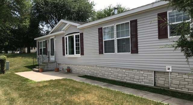 Photo of 1031 Autumn Dr, Belvidere, IL 61008
